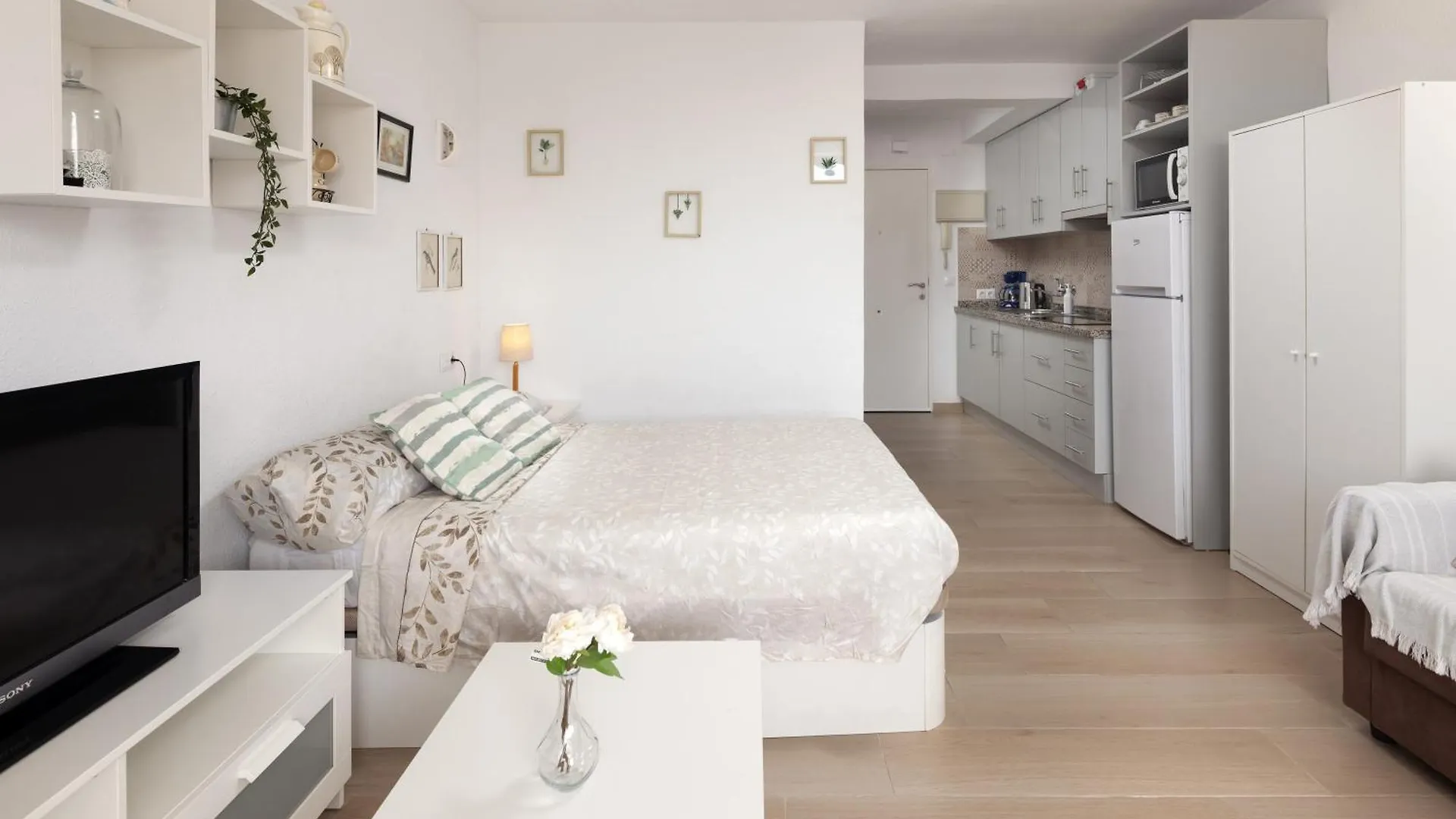 Sol Y Breeze Apartment Torre Del Mar