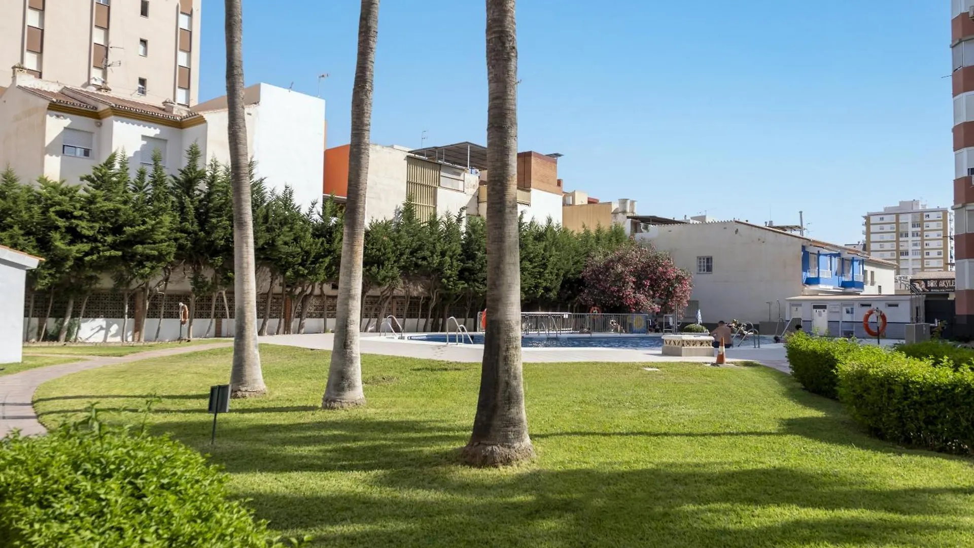 Sol Y Breeze Apartamento Torre Del Mar Espanha